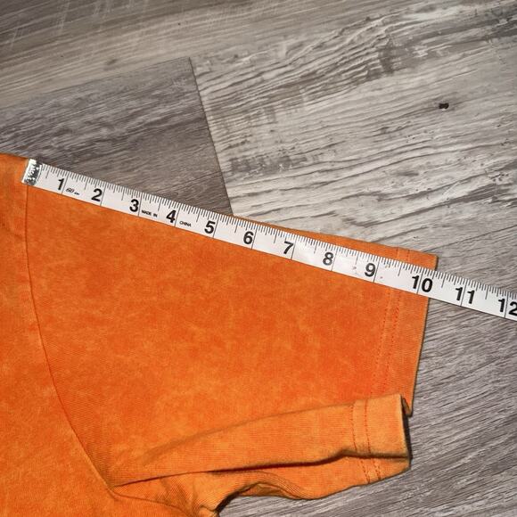 The Nike WNBA Team 13 Basketball Boxy T-Shirt - Picture 6 of 6